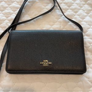 Like New Coach Crossbody Clutch Pebble Leather Black